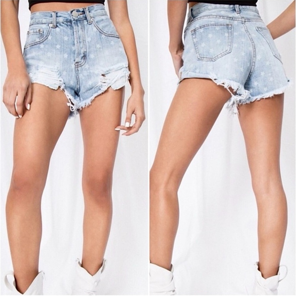 NWT Superdown Kenzie star denim shorts in Light Blue